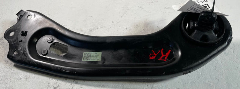 Load image into Gallery viewer, 2020-25 HYUNDAI PALISADE REAR RIGHT PASSENGER SIDE TRAILING CONTROL ARM # 109485