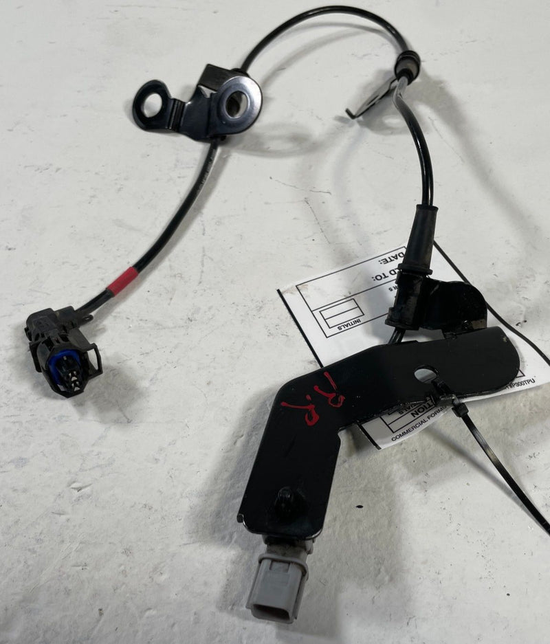 Load image into Gallery viewer, 2021-23 KIA SORENTO FWD REAR RIGHT SIDE ABS WHEEL SPEED SENSOR WIRE 2.5L #110082