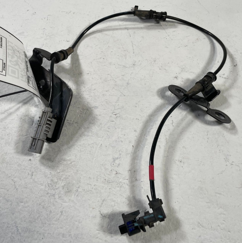 Load image into Gallery viewer, 2021-23 KIA SORENTO FWD REAR RIGHT SIDE ABS WHEEL SPEED SENSOR WIRE 2.5L #110082