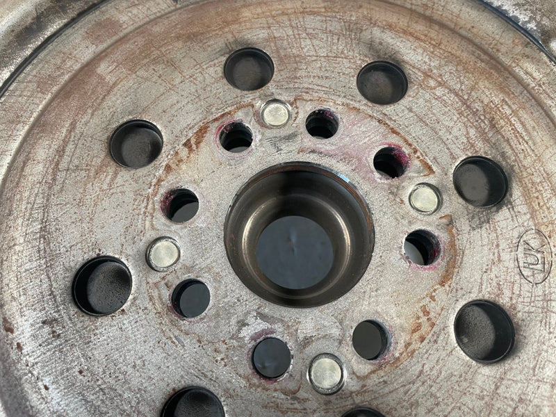 Load image into Gallery viewer, 2020-2024 JEEP GLADIATOR DUAL-MASS ENGINE MOTOR FLYWHEEL 3.6L 68273846AC #114162