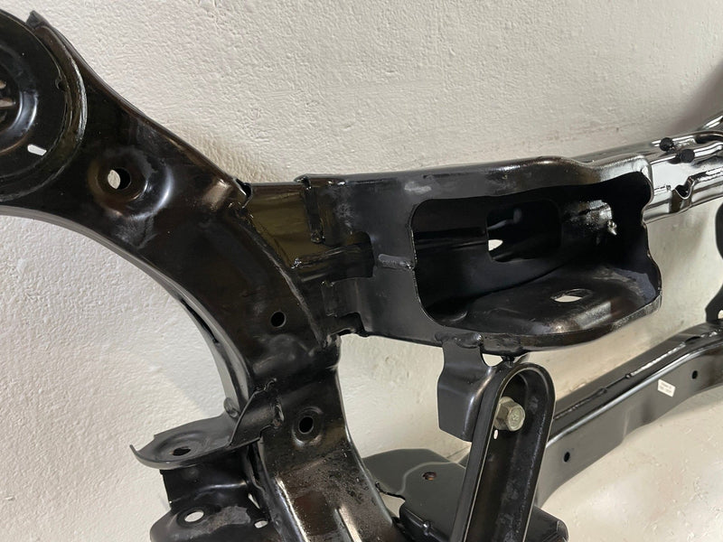 Load image into Gallery viewer, 20-25 HYUNDAI PALISADE FWD REAR SUSPENSION SUBFRAME CROSSMEMBER CRADLE # 105197