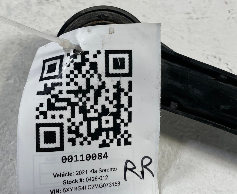 Load image into Gallery viewer, 2021-2025 KIA SORENTO REAR LEFT OR RIGHT SIDE LOWER LATERAL CONTROL ARM # 110084