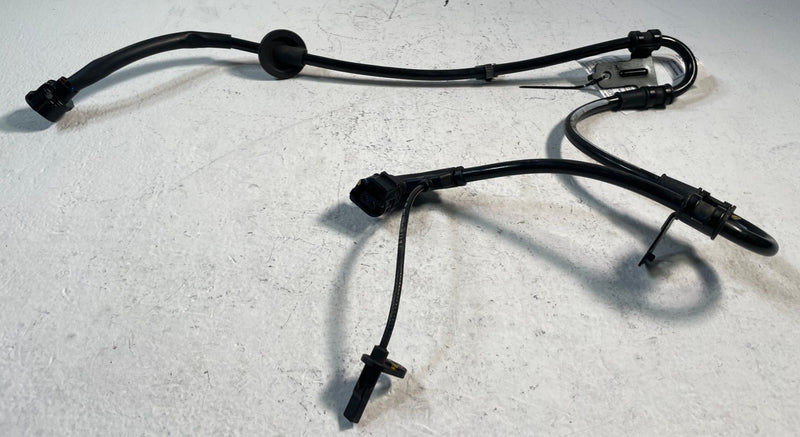Load image into Gallery viewer, 2022-2025 HYUNDAI IONIQ 5 REAR LEFT DRIVER SIDE ABS WHEEL SPEED SENSOR # 107246