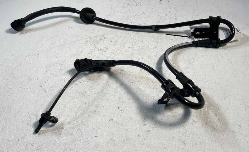 Load image into Gallery viewer, 2022-2025 HYUNDAI IONIQ 5 REAR LEFT DRIVER SIDE ABS WHEEL SPEED SENSOR # 107246