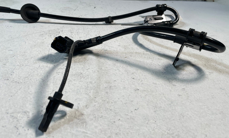 Load image into Gallery viewer, 2022-2025 HYUNDAI IONIQ 5 REAR LEFT DRIVER SIDE ABS WHEEL SPEED SENSOR # 107246