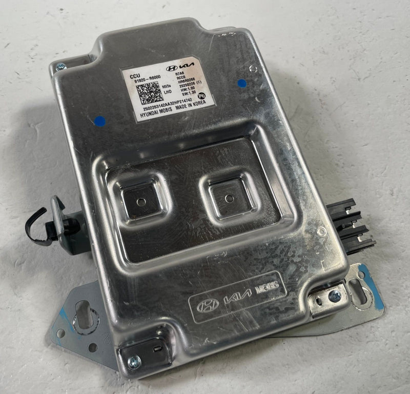 Load image into Gallery viewer, 24-26 HYUNDAI SANTA FE CENTRAL COMMUNICATION COMPUTER CONTROL MODULE CCU #112814