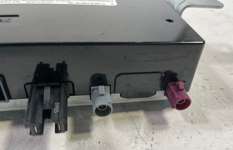 Load image into Gallery viewer, 2024 - 2026 HYUNDAI SANTA FE DCU DOMAIN COMPUTER CONTROL MODULE UNIT # 112813