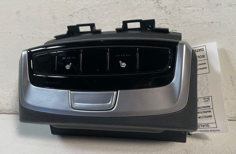Load image into Gallery viewer, 22-24 HYUNDAI SANTA CRUZ TUCSON FRONT CENTER CONSOLE SEAT HEATER SWITCH # 107342