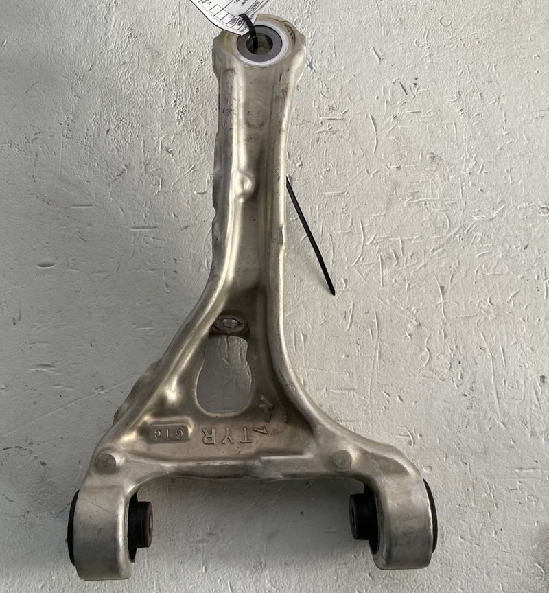 Load image into Gallery viewer, 2022 - 2026 ACURA MDX FWD REAR RIGHT PASSENGER SIDE UPPER CONTROL ARM # 111965