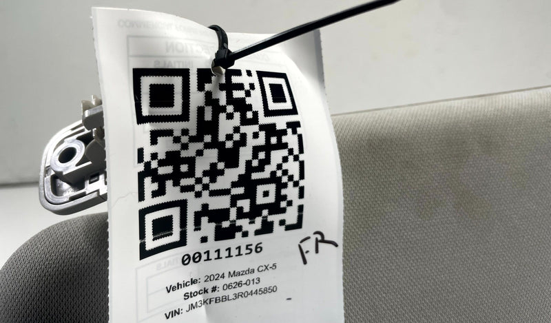 Load image into Gallery viewer, 2020 - 2025 MAZDA CX-5 FRONT RIGHT PASSENGER SIDE SUNVISOR SUN VISOR # 111156