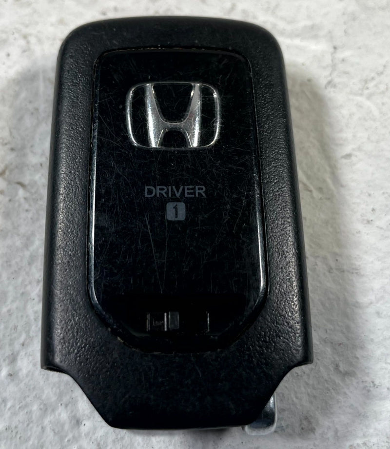 Load image into Gallery viewer, 2019 -25 HONDA PASSPORT SMART KEYLESS ENTRY KEY FOB REMOTE TRANSMITTER # 107447