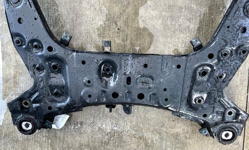 Load image into Gallery viewer, 22-26 HYUNDAI TUCSON FWD FRONT SUBFRAME UNDERCARRIAGE CROSSMEMBER CRADLE #112042