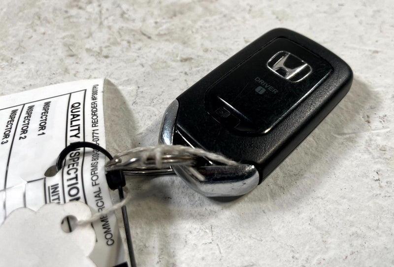 Load image into Gallery viewer, 2019 -25 HONDA PASSPORT SMART KEYLESS ENTRY KEY FOB REMOTE TRANSMITTER # 107447