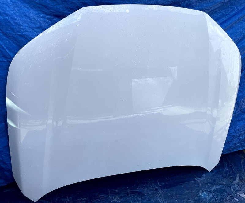 Load image into Gallery viewer, HONDA ACCORD FRONT HOOD BONNET SHELL COVER PANEL WHITE (NH883P) 23-25 # 109589