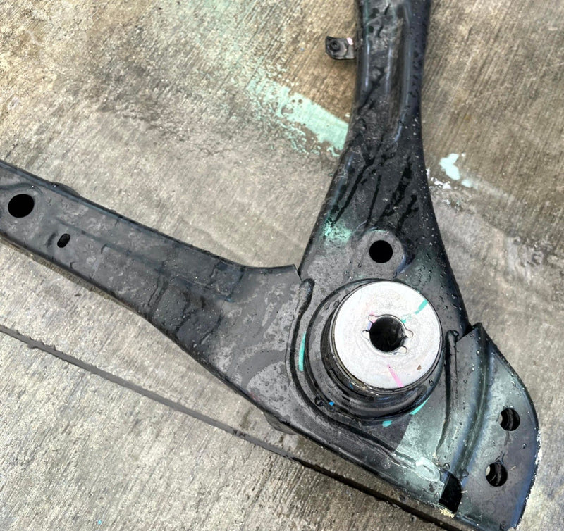 Load image into Gallery viewer, 22-26 HYUNDAI TUCSON FWD FRONT SUBFRAME UNDERCARRIAGE CROSSMEMBER CRADLE #112042