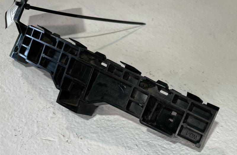 Load image into Gallery viewer, 2016 - 2021 HONDA PASSPORT PILOT FRONT RIGHT SIDE BUMPER SUPPORT BRACKET #105220