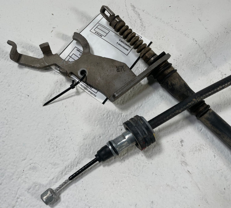 Load image into Gallery viewer, 21-23 KIA SORENTO REAR RIGHT EMERGENCY PARKING BRAKE RELEASE CABLE 2.5L # 110136