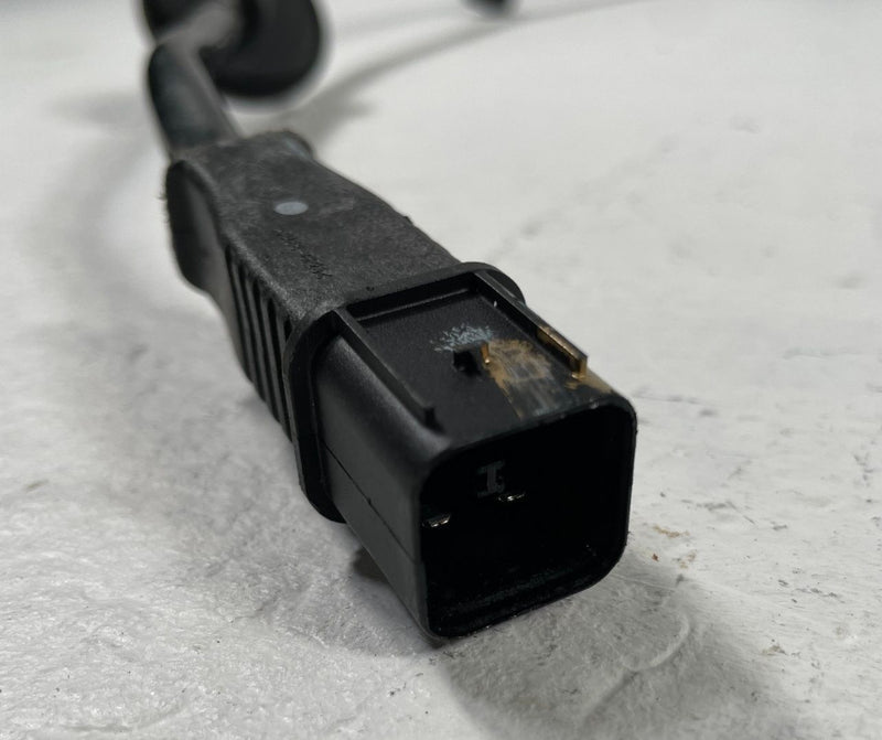 Load image into Gallery viewer, 22-25 HYUNDAI TUCSON REAR LEFT DRIVER ABS WHEEL SPEED SESNOR 59795-N9060 #108738