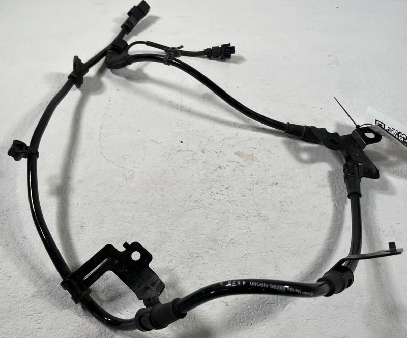 Load image into Gallery viewer, 22-25 HYUNDAI TUCSON REAR LEFT DRIVER ABS WHEEL SPEED SESNOR 59795-N9060 #108738
