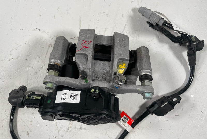 Load image into Gallery viewer, 2024-2026 HYUNDAI SANTA FE REAR RIGHT PASSENGER SIDE DISC BRAKE CALIPER # 112842
