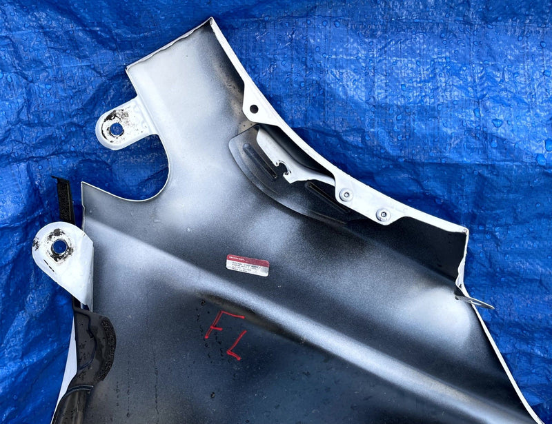 Load image into Gallery viewer, HONDA PILOT FRONT LEFT SIDE FENDER ASSEMBLY WHITE (NH883P) 2023-2025 # 109690
