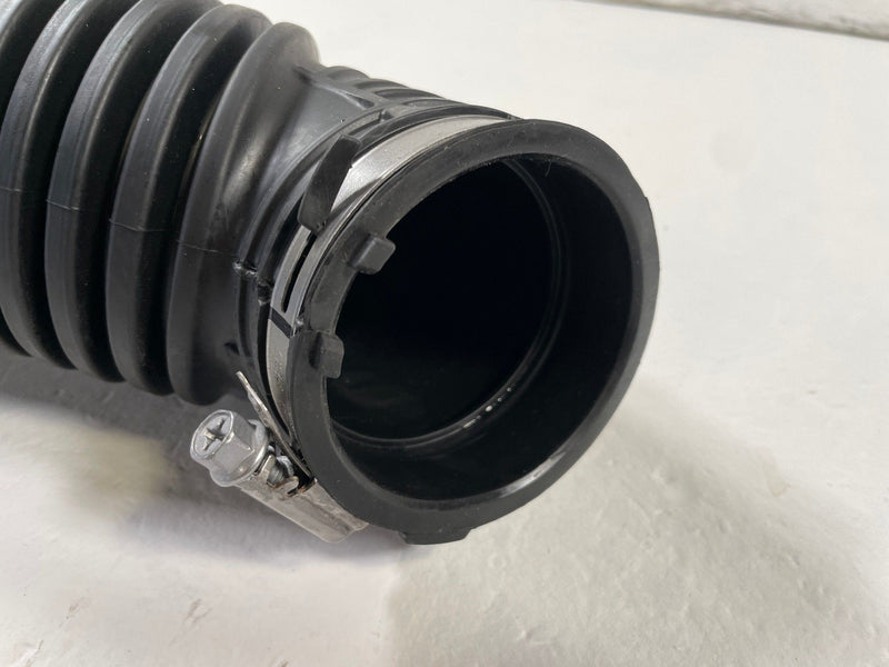 Load image into Gallery viewer, 22-26 HYUNDAI TUCSON SANTA CRUZ ENGINE AIR INTAKE HOSE TUBE PIPE 2.5L # 110170