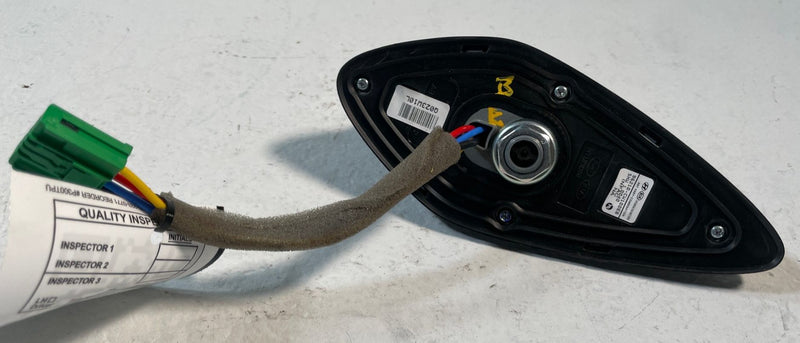 Load image into Gallery viewer, 22-24 HYUNDAI TUCSON SANTA CRUZ SHARK ROOF FIN RADIO ANTENNA BLACK 2.5L # 107351