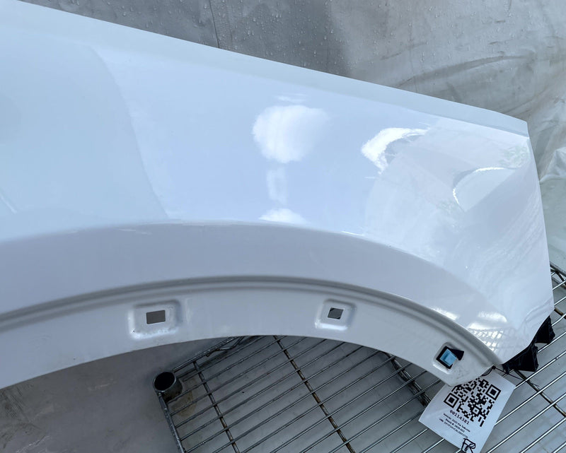 Load image into Gallery viewer, KIA TELLURIDE FRONT RIGHT SIDE FENDER ASSEMBLY WHITE (GWP) 2020 - 2025 # 114381