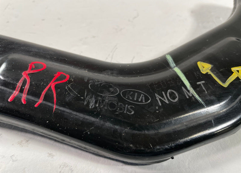 Load image into Gallery viewer, 2021 - 2026 HYUNDAI SANTA FE REAR RH OR LH SUSPENSION UPPER CONTROL ARM # 112095