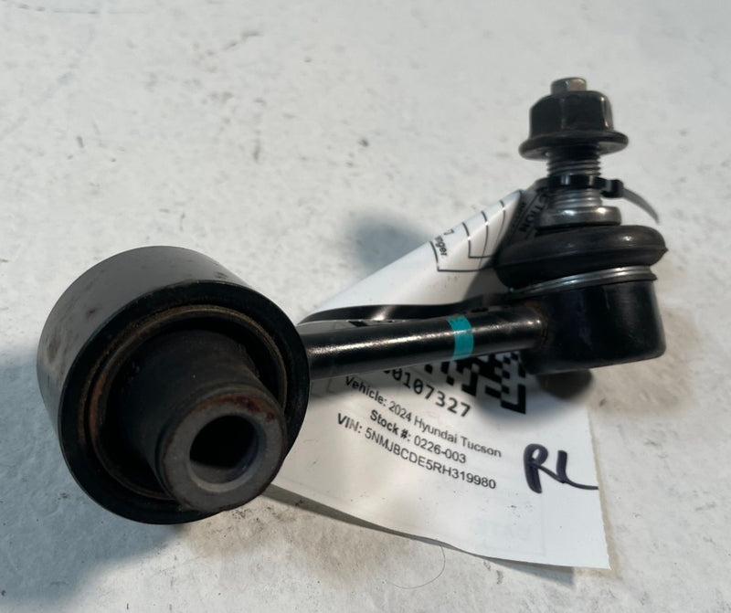 Load image into Gallery viewer, 2022 - 2025 HYUNDAI TUCSON AWD REAR LEFT STABILIZER SWAY BAR END LINK #107327