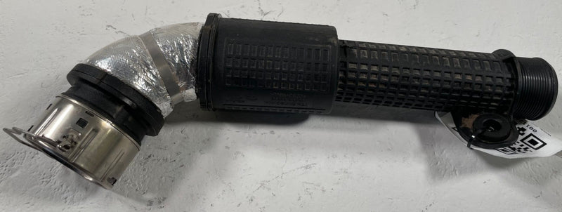 Load image into Gallery viewer, 2021-26 HYUNDAI SANTA FE TURBOCHARGER INTERCOOLER INLET TUBE PIPE 2.5L # 112056