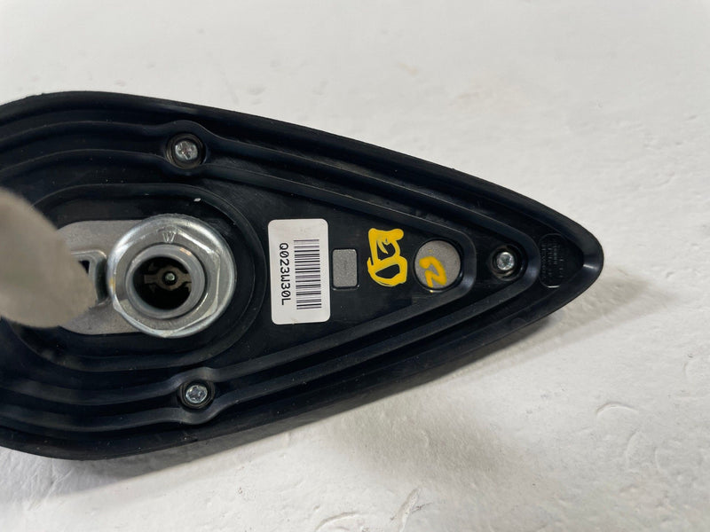 Load image into Gallery viewer, 2025-2026 HYUNDAI TUCSON SANTA CRUZ REAR ROOF SHARK FIN ANTENNA MODULE # 110167