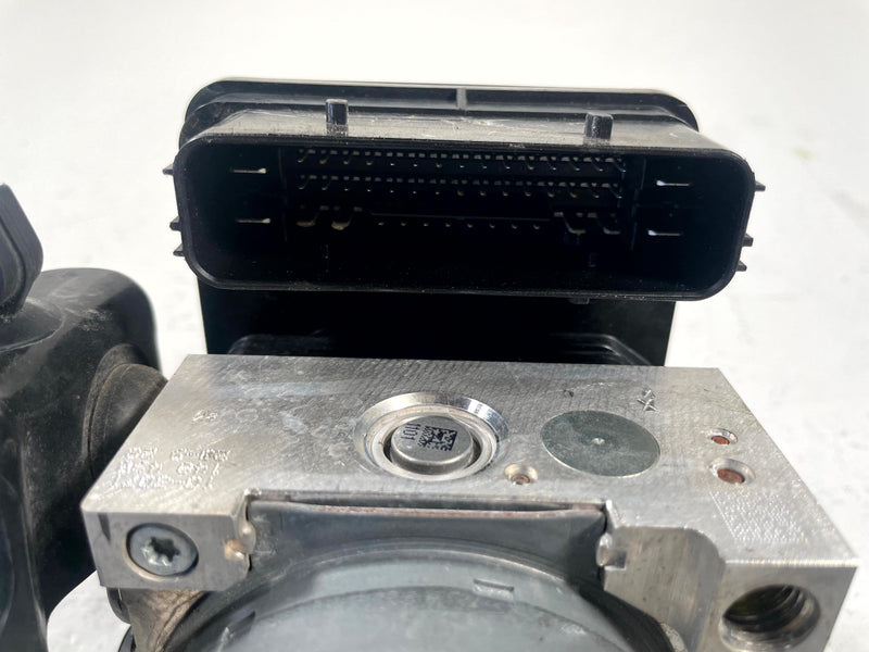 Load image into Gallery viewer, 2021 - 2025 FORD BRONCO SPORT ABS ANTI LOCK BRAKE PUMP MODULE UNIT # 111563