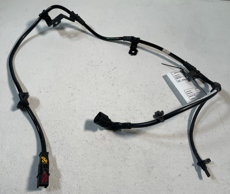Load image into Gallery viewer, 2022-25 HYUNDAI TUCSON REAR LEFT DRIVER SIDE ABS WHEEL SPEED SENSOR # 107326