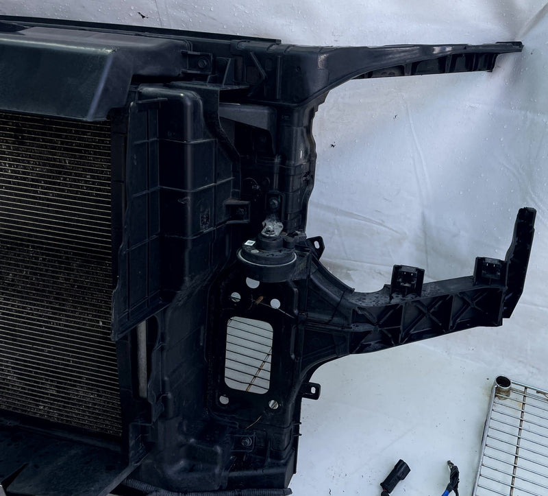 Load image into Gallery viewer, KIA TELLURIDE RADIATOR CORE SUPPORT W/ COOLING ASSEMBLY 3.8L 2020-2025 # 114385