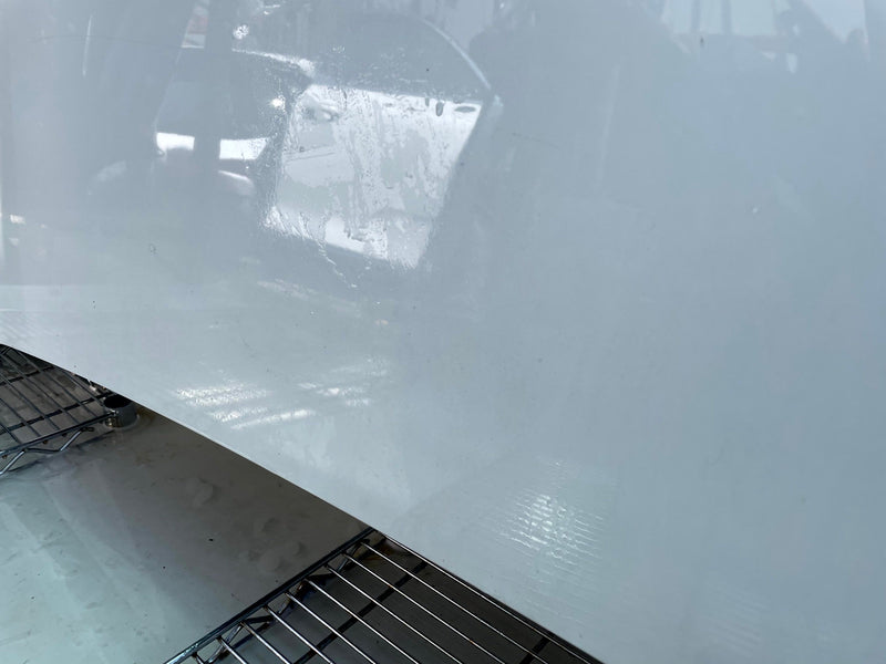 Load image into Gallery viewer, KIA TELLURIDE FRONT HOOD BONNET COVER PANEL ASSEMBLY WHITE (GWP) 20-25 # 114384