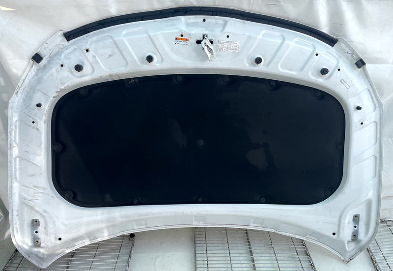 Load image into Gallery viewer, KIA TELLURIDE FRONT HOOD BONNET COVER PANEL ASSEMBLY WHITE (GWP) 20-25 # 114384