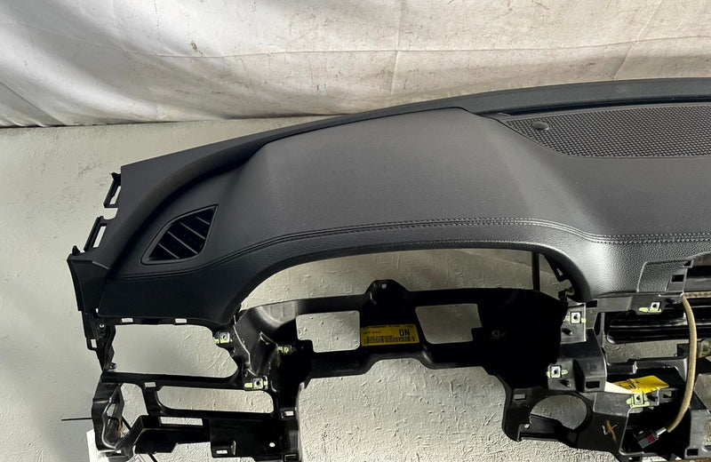 Load image into Gallery viewer, 2020-2022 KIA TELLURIDE FRONT DASHBOARD INSTRUMENT PANEL ASSEMBLY 3.8L # 114389