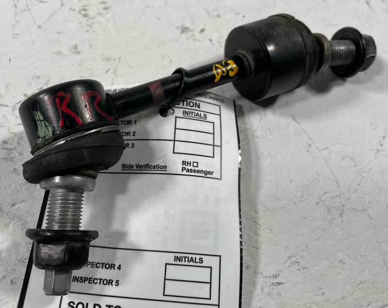 Load image into Gallery viewer, 24-26 HYUNDAI SANTA FE REAR RH OR LH STABILIZER SWAY ANTI ROLL BAR LINK # 112093