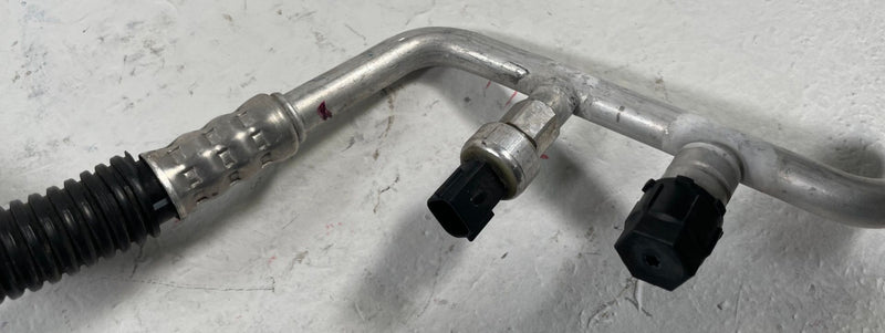 Load image into Gallery viewer, 2017 - 2023 FORD MUSTANG A/C AIR CONDITIONER REFRIGERANT DISCHARGE HOSE # 112937