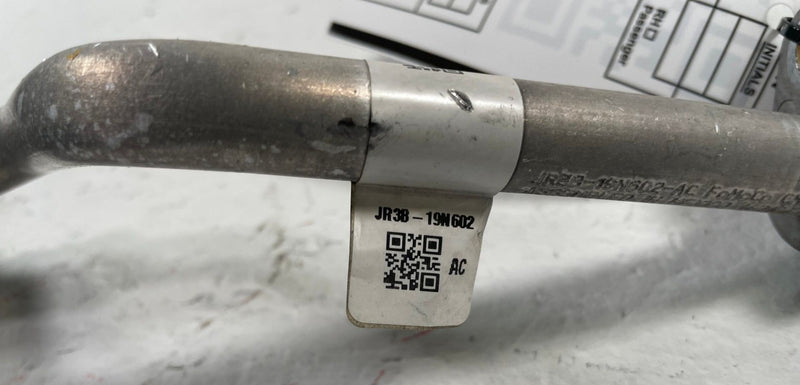 Load image into Gallery viewer, 2018 - 2023 FORD MUSTANG HVAC A/C AIR CONDITION SUCTION HOSE TUBE 2.3L # 112936