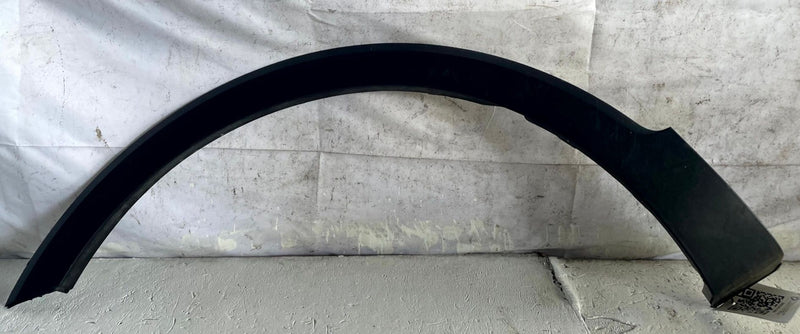 Load image into Gallery viewer, 20-25 KIA TELLURIDE FRONT LEFT DRIVER FENDER WHEEL ARCH FLARE MOLDING # 114366