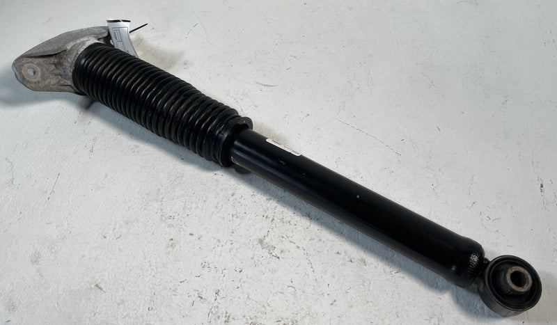 Load image into Gallery viewer, 22-24 HYUNDAI TUCSON AWD REAR LEFT OR RIGHT SHOCK STRUT ABSORBER 2.5L # 107377