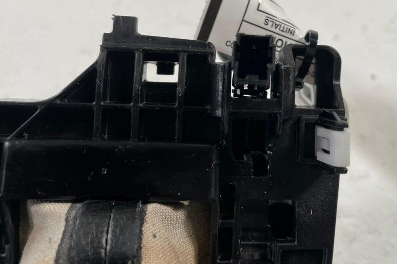 Load image into Gallery viewer, 2018 - 2023 FORD MUSTANG AUTO TRANSMISSION GEAR SHIFTER ASSEMBLY # 112928