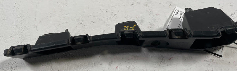 Load image into Gallery viewer, 2015 - 2023 FORD MUSTANG FRONT RIGHT SKIRT ROCKER MOLDING BRACKET # 112915