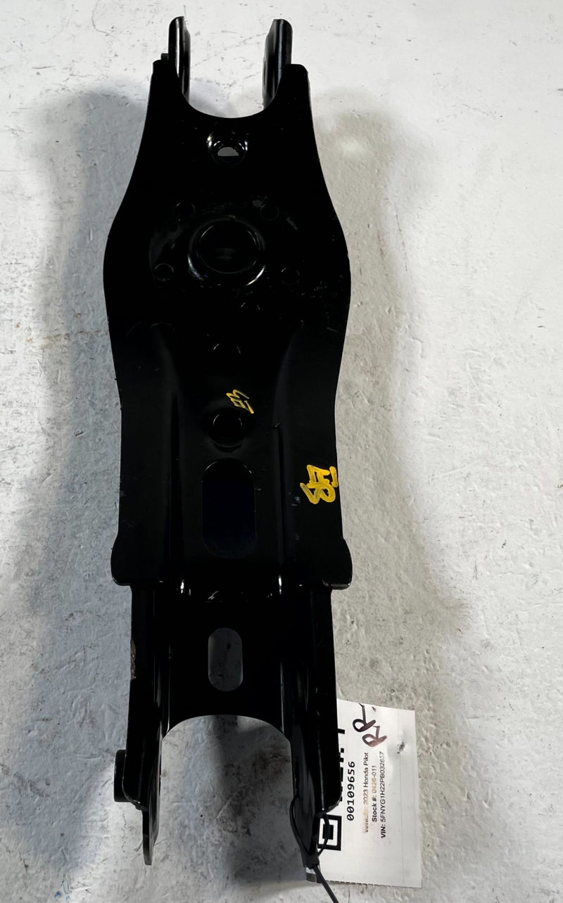 Load image into Gallery viewer, 2023-2025 HONDA PILOT AWD REAR RIGHT LOWER CONTROL ARM SPRING PERCH # 109656