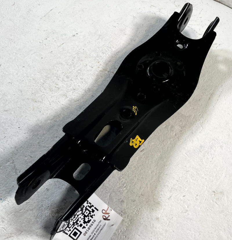 Load image into Gallery viewer, 2023-2025 HONDA PILOT AWD REAR RIGHT LOWER CONTROL ARM SPRING PERCH # 109656