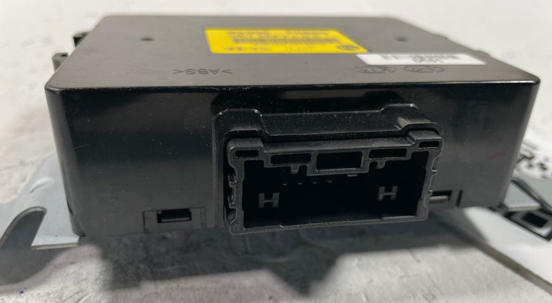 Load image into Gallery viewer, 24-26 HYUNDAI SANTA FE VOLTAGE INVERTER CONVERTER CONTROL MODULE UNIT # 112064