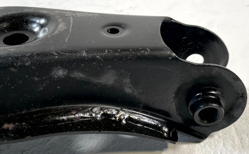 Load image into Gallery viewer, 2023-2025 HONDA PILOT AWD REAR RIGHT LOWER CONTROL ARM SPRING PERCH # 109656