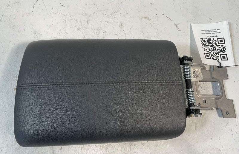Load image into Gallery viewer, 22-24 HYUNDAI SANTA CRUZ TUCSON CENTER CONSOLE ARMREST LID COVER BLACK # 107397
